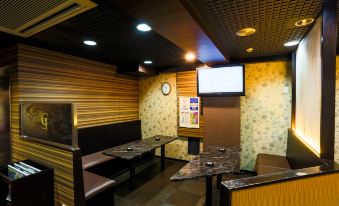 Capsule Land Yushima (Male Only)