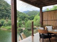 驾云山原风雅舍 - 听竹水景标间