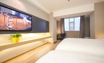 Chaoman Hotel (Urumqi Zhongshan Road Daximen Branch)