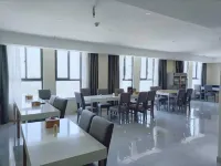 Lifeng Hotel Universal Pearl City Store Hôtels à : Wannian
