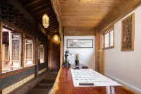 Wuyuan Gengxin Bieyuan Homestay - parking