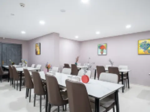 Meileju Hotel (Beiguo Mall) Hotels in Shijiazhuang