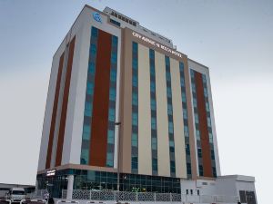 City Avenue Al Reqqa Hotel