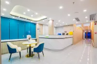 Yunqi Selected Hotel (Bell and Drum Tower Huimin Street)