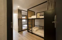 Light Hostel Chiayi