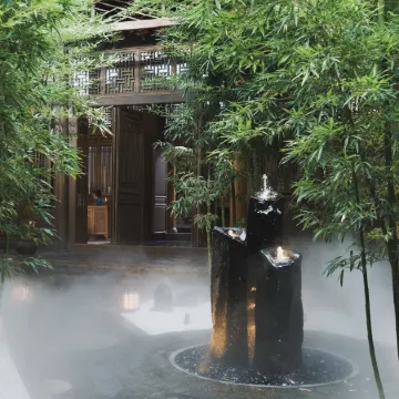 The Dawn of Yihe Hotel