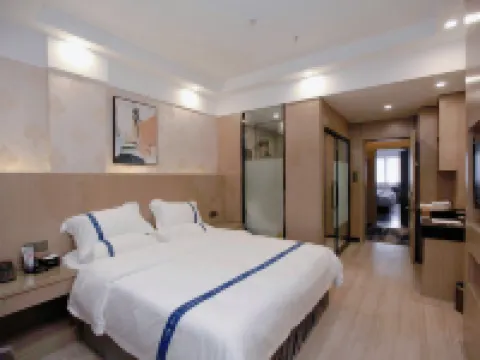 Rezen Boutique Hotel Hotels in Gushi County