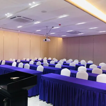 Lavande Hotel (huizhou boluo Shiwan Jintang)