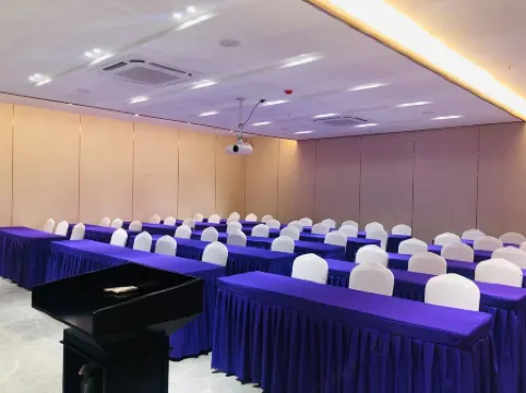 Lavande Hotel (huizhou boluo Shiwan Jintang)