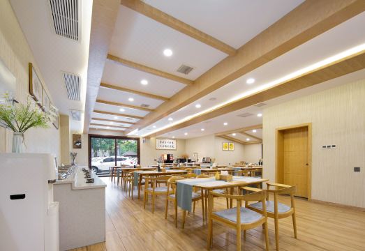 윤메이 비에위안 호텔