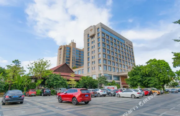 龍海多稜温泉酒店