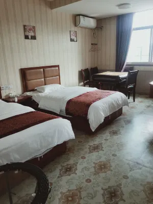 Dongkou Phoenix Hotel