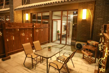 Yunji Inn (Tai'an High Speed Railway Station Lingshan Street Branch) Отели рядом с достопримечательностью «Shandong University of Science and Technology (Fenghuang Road)»