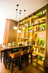 Echarm Hotel (Jingmen Yintai City Jingchu Institute of Technology)