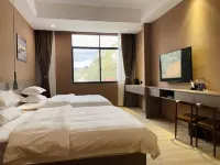 Yushiman Boutique Hotel (Fengshan No.2 Branch) Hotels near Chuanlong Cave