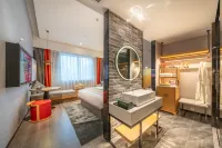 GreenTree Eastern Hotel (Yulin Yuntian Cultural City Cultural Plaza Branch) - พร้อมระเบียง