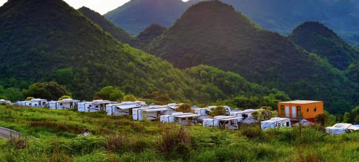 Cuisuba International Camping Base Hotels in Dafang