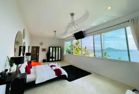 Monkey Flower Villas Отели рядом с достопримечательностью «Koh Tao Scuba Club»