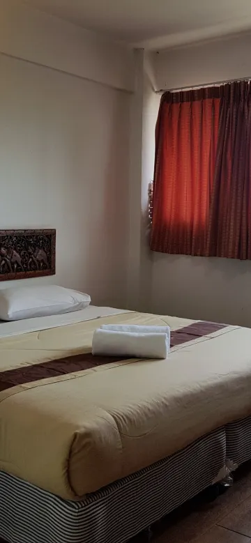 ห้องซูพีเรียร์ เตียงใหญ่ 1 เตียง