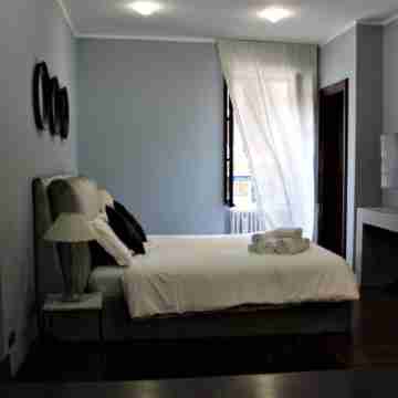 Homescape Frascati Rooms