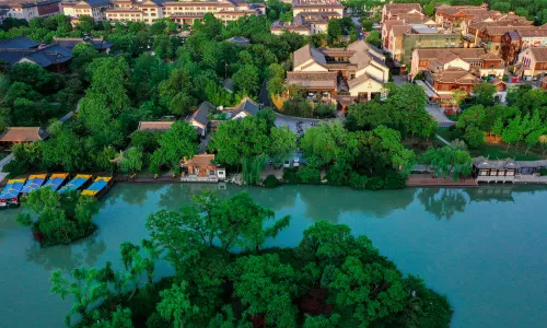 Blossom House Yangzhou Lakeside