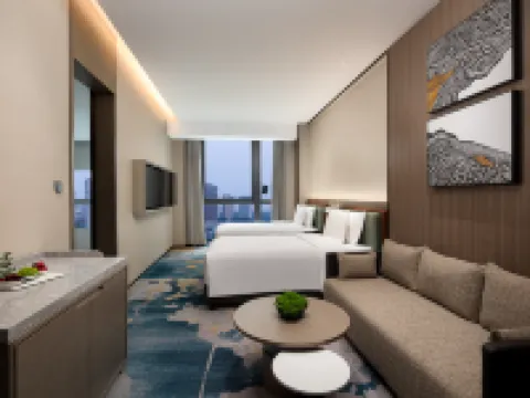 Dingzhou Xiangjiang Wanda Jinhua Hotel Hotels in Dingzhou