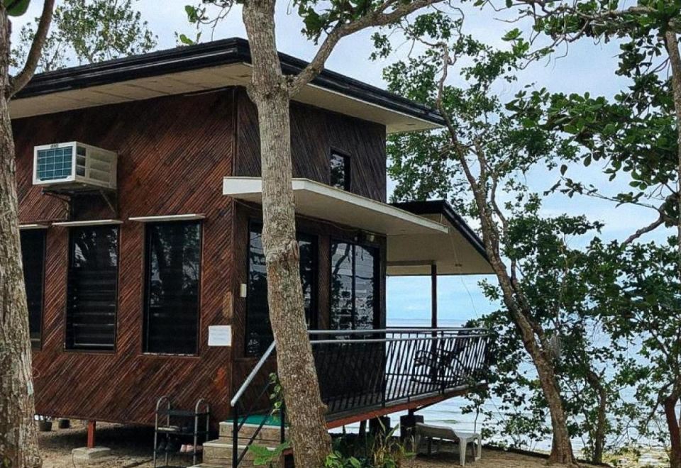 라스 플로레스 호텔