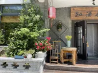 Zhashui Zhijiuju Chinese Inn