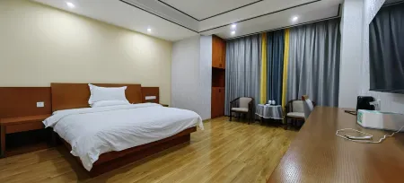 Longquan Junhe Hotel