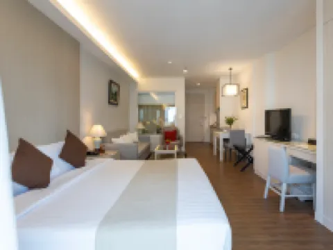 Cape Racha Hotel Hotels in Si Racha