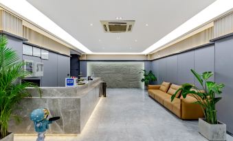 Yunlai Four Seasons Hotel (Ma'anshan High-speed Railway East Station)