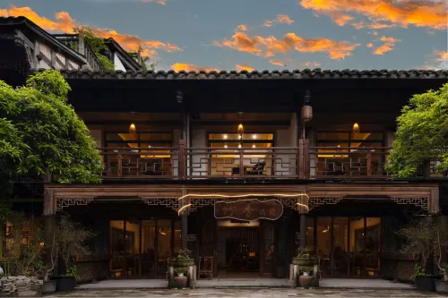 Zhuxiang Yashe(Chongzhou Jiezi Ancient Town Store) - 2 Yıldız