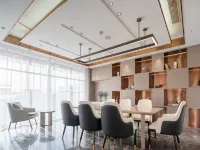 Lavande Hotel (Taixing Huangqiao Dadiyumengcheng Park Branch) Hotels in Taixing