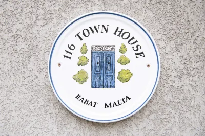 116Townhouse Hotels near Wildlife Park Malta