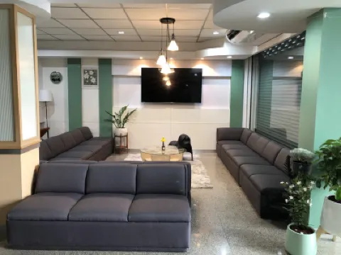 Marni BKK Hostel Các khách sạn gần Wat Thepsirintrawat Ratchaworawihan