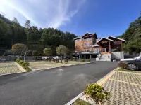 Yunxianlou - Mountain view