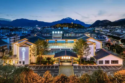 Atour Hotel Lijiang Old Town Mufu Отели в г. Лицзян