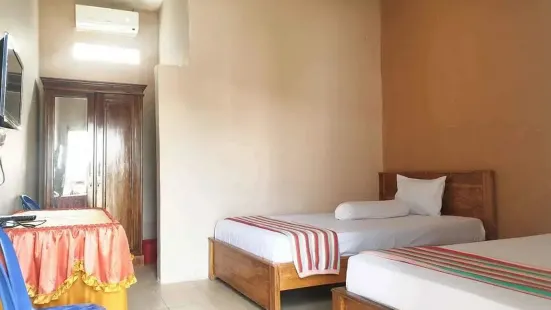Hotel Gloria Borong Mitra RedDoorz