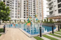 K Avenue by CAIRO - Pools