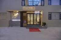 Shangri-La Yueshang Yunduan Homestay (Dukezong Ancient City Branch) Hotel a Dukezong Old Town