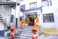 Hotels in Xiahe Zangbala Hotels near CPC Xiahe Committee Party School
