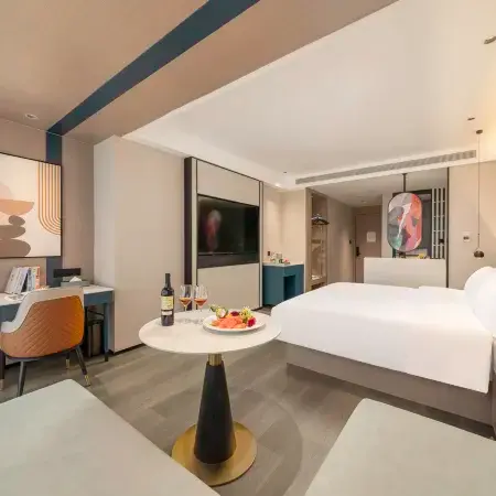 Yunzhu Lake Sunshine Waterfront Hotel