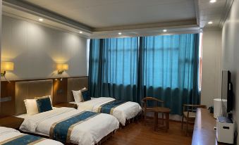 Yak Grand Hotel