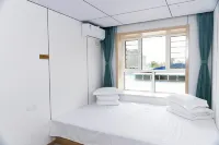 Huixian Jingshe B&B