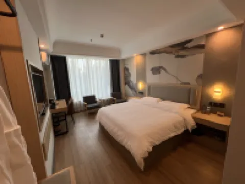 Linyi Cangyuan Hotel