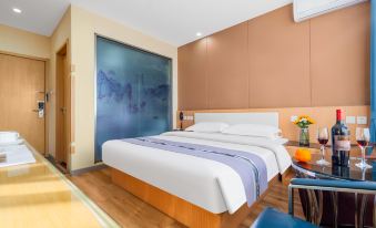 Home Inn Huaxuan Select Hotel (Huailai Dongcun Rui East Street Branch)