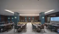 GIRITUNG  HALL  HOTEL