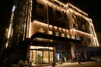 Imperial  city Hotel