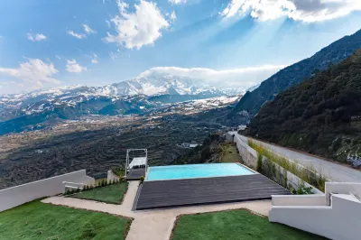 Muye Snowscape Lodge Hotel dekat Baishuitai