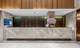 Yitel Hotel (Shanghai Lujiazui Financial District Fangdian Road Subway Station Branch)